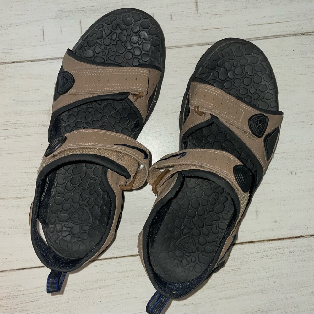 Mens Nike Sandals Size 11